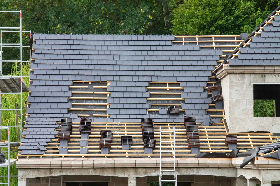 How Roof Installation Prevents Long Term Structural Issues in Sarasota, FL